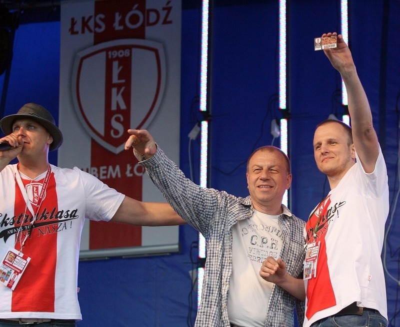 Zobaczcie jak ŁKS  świętował awans piłkarskiej drużyn do ekstraklasy w 2011 roku