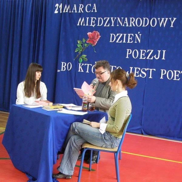 Spotkanie z Adamem Ochwanowskim prowadziły Karolina Nowak i  Magda Jaworska.