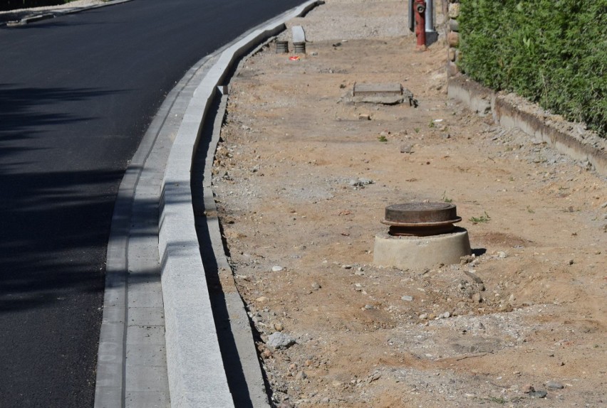 Remont ulic Padlewskiego i Sierakowskiego. Prace idą zgodnine z planem. Zdjęcia. 14.08.2020