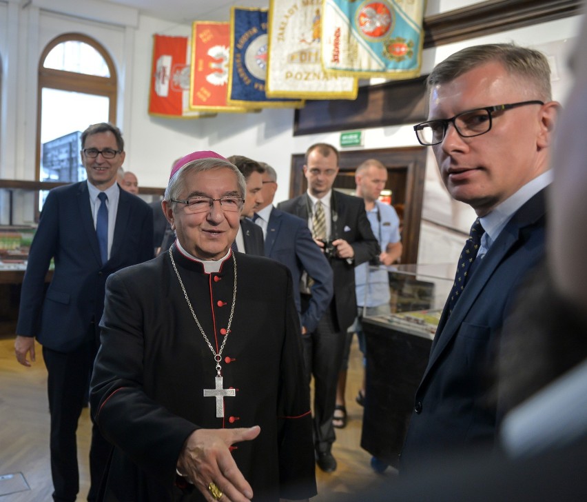 We wtorek poznaliśmy szczegóły uroczystości pogrzebowych...