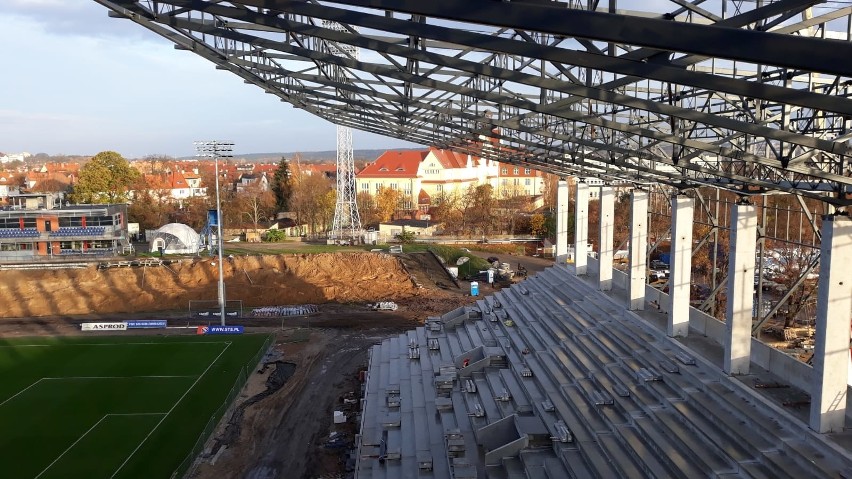 Stadion Pogoni - stan prac 15-17 listopada 2020.