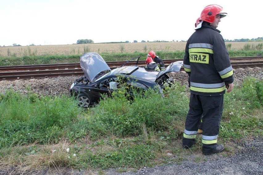 Auto w padło na torowisko
Auto w padło na torowisko