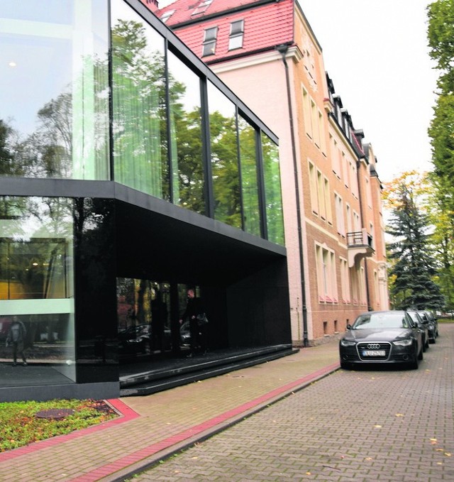 Prezydent Lubina uważa, że w budynkach po biurowcach KGHM swoją siedzibę mogłaby mieć Politechnika Wrocławska