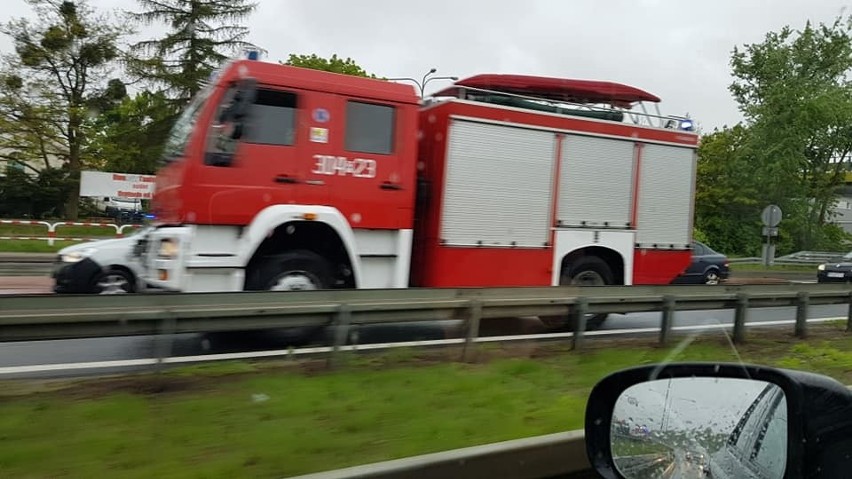 W środowy poranek na drodze krajowej nr 92, pomiędzy...