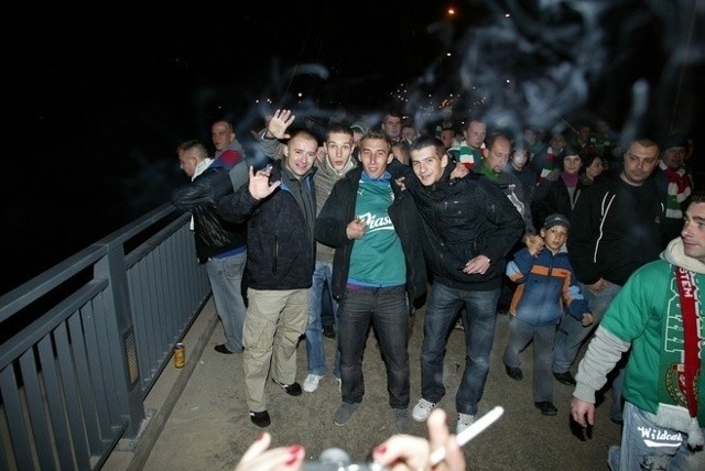 Będą kary za palenie na stadionie Śląska