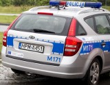 Okradali samoobsługowe myjnie samochodowe. Zatrzymała ich policja