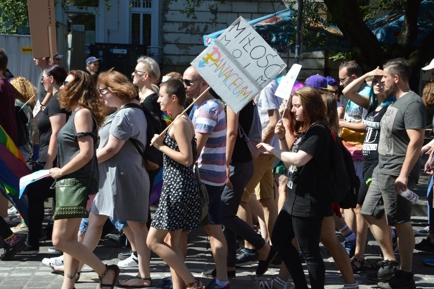 Na pierwszym Marszu Równości w Opolu było około tysiąca osób