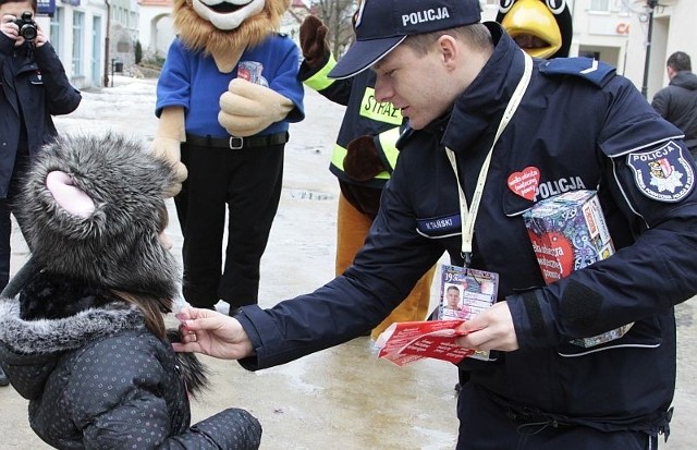 W poprzednim roku na ulicach Polkowic kwestowali między innymi policjanci. Podobnie będzie i w najbliższą niedzielę