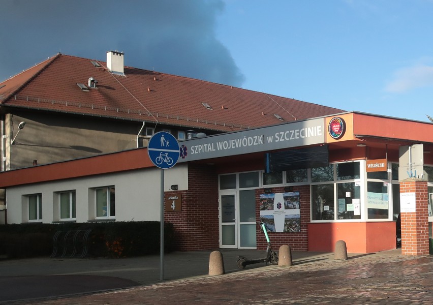 COVID-19 w Zachodniopomorskiem. Można wesprzeć szpital wojewódzki w Szczecinie. Dary wciąż napływają