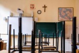 Do 53 wzrosła liczba szkół i przedszkoli, w których przez koronawirusa zawieszone są zajęcia stacjonarne 
