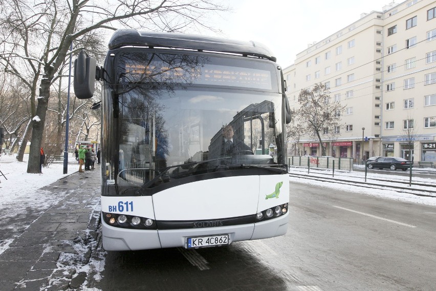 Kraków. Pierwszy hybrydowy autobus na regularnej trasie [ZDJĘCIA, WIDEO]