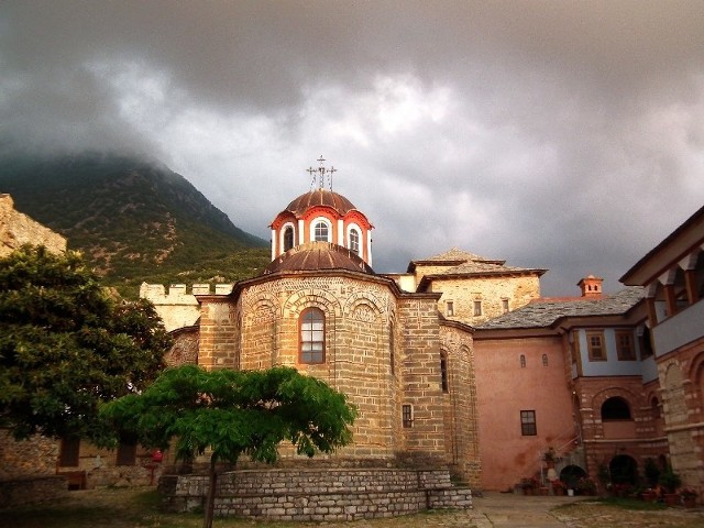 Wielka Ławra &#8211; najstarszy i najważniejszy klasztor na Athos