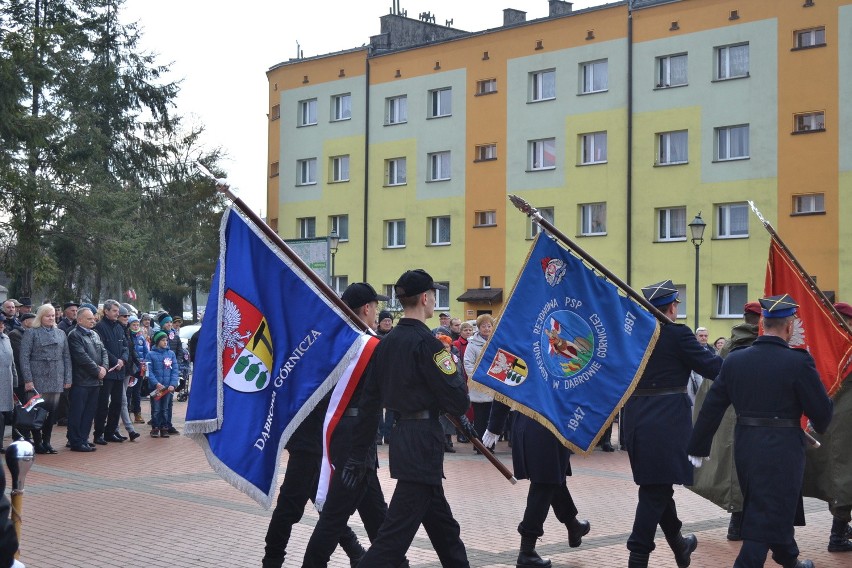 Uroczystości z okazji 11 Listopada w Dąbrowie...