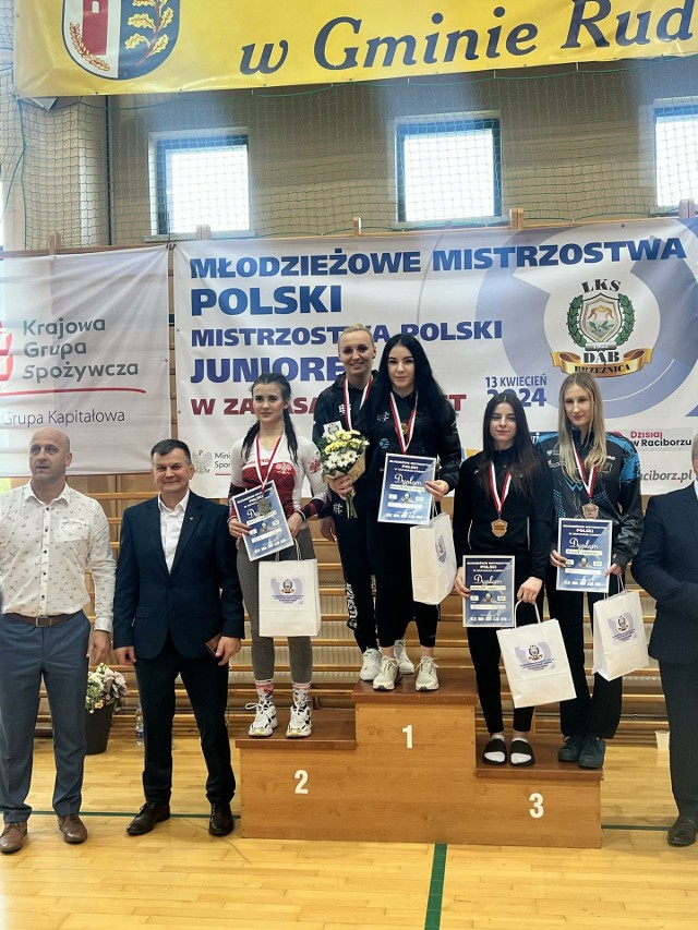 Monika Martyna Borowska z Klubu Sportowego Wschód Białystok zdobyła tytuł mistrzowski w kategorii do 50 kg