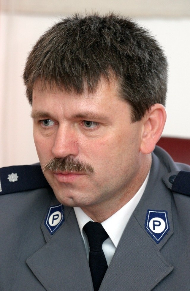 W kwietniu, gdy Waldemar Ratajczak obejmował stanowisko komendanta świnoujskiej policji zapowiadał, że nie zacznie urzędowania od żadnych zmian...