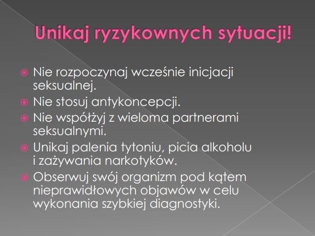 Nie stosuj antykoncepcji! Ministerstwo Zdrowia próbuje edukować młodzież w szkołach. Skandaliczne warsztaty opłacone przez rząd?