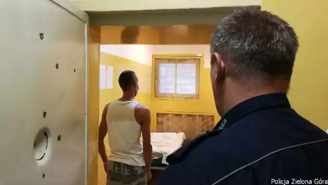 W poniedziałek 25-letni sulechowianin z policyjnego aresztu trafił do Aresztu Śledczego w Zielonej Górze.  