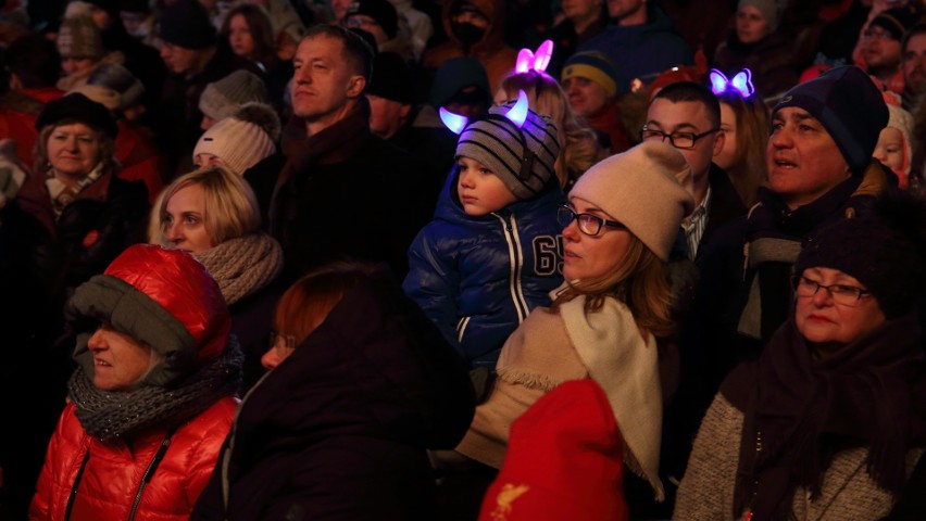 Światełko do nieba, licytacje i koncert Feel na finał WOŚP w...