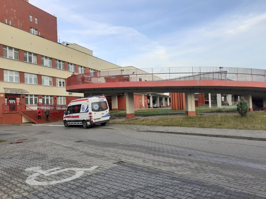 Hospitalizowanych w szpitalu w Grudziądzu w odcinku zakaźnym...