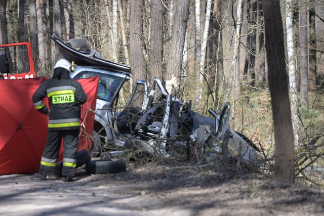 Na miejscu pracowały trzy zastępy straży pożarnej: z Wojskowej Straży Pożarnej w Grupie, OSP w Górnej Grupie i OSP w Warlubiu i Zespół Ratownictwa Medycznego.Więcej zdjęć i informacji ►►►