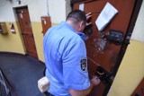 Policjanci z Włocławka będą sądzeni w sprawie oszustwa na 100 tys. zł i podszywania się pod urzędników