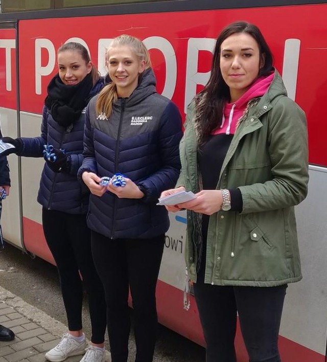 Gabriela Borawska, Sonia Kubacka i Gabriela Ponikowska, siatkarki MKS E.Leclerc Radomka Radom włączyły się do akcji.