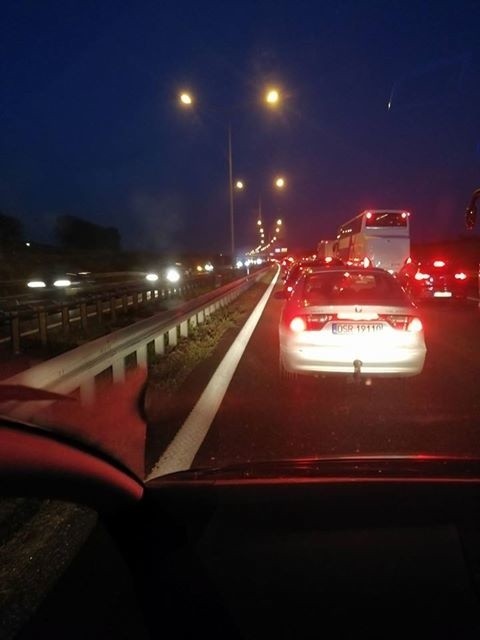 Korek na autostradzie A4 w kierunku Katowic powstał po...