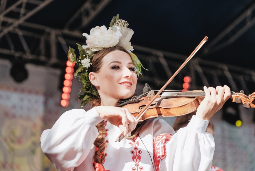 Podlaska Oktawa Kultur 2019 w Białymstoku. Zobacz piękne Słowianki z drugiego dnia koncertów [ZDJĘCIA]