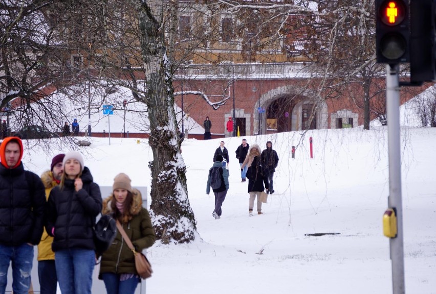 Zimowy Lublin na ochłodę podczas tropikalnych upałów