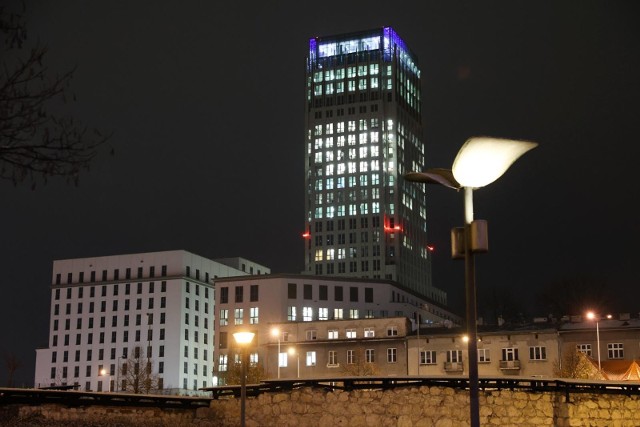 Minęły dwa lata od otwarcia wieżowca Unity Tower przy rondzie Mogilskim w Krakowie.