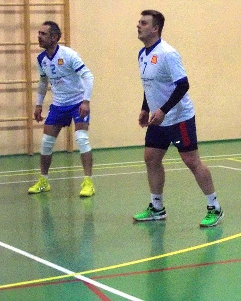 Marcin Leksycki (z prawej) został MVP meczu Fair Play - OSiR Końskie.