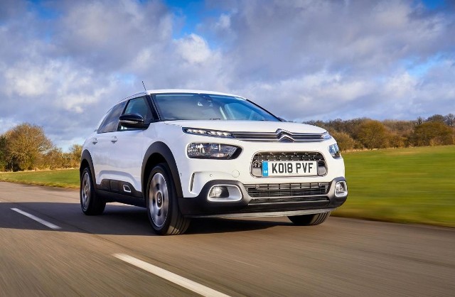 Citroen C4 Cactus Nowość ma zastąpić na rynku dwa modele: wycofanego w 2018 roku hatchbacka C4 oraz niewielkiego crossovera C4 Cactus,Fot. Citroen