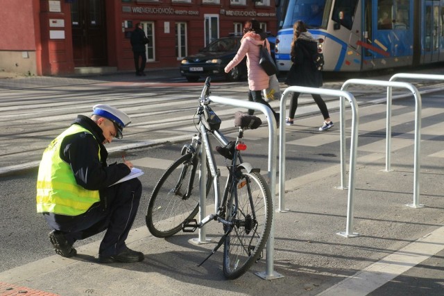 Brak obowiązkowego wyposażenia roweru oznacza mandat.