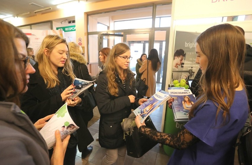 Na targach pracy  studenci i absolwenci 10 wydziałów...