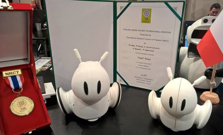 Interaktywny robot Photon zdobył nagrody w Brukseli
