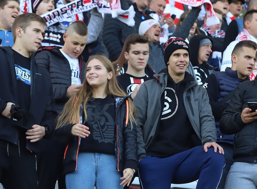 Zobacz piękne fanki piłkarzy ŁKS i Widzewa [GALERIA ZDJĘĆ]