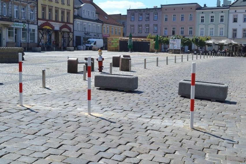 Na rynku w Mysłowicach również postawiono znaki. Nie wszyscy...