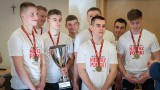 Futsaliści SMS-u JKS Jarosław promują Podkarpacie. Odebrali gratulacje w Urzędzie Marszałkowskim [ZDJĘCIA]