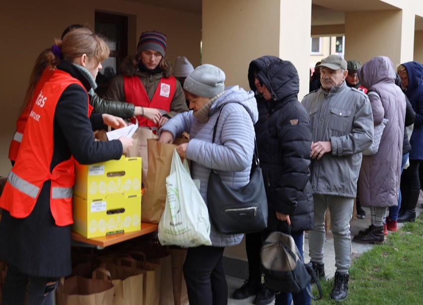 Śniadanie wielkanocne dla potrzebujących. Tego dnia nikt nie powinien zostać sam 