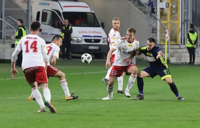 ŁKS - CHOJNICZANKA. Piłkarze ŁKS i kibice drużyny będą fetowali awans do ekstraklasy