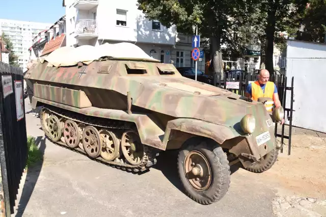 W Muzeum Oręża Polskiego w Kołobrzegu można już podziwiać niemiecki półgąsienicowy transporter opancerzony Sd. Kfz. 251/6