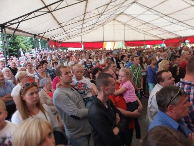 Tłumy na urodzinach radia Jard (zdjęcia, wideo)