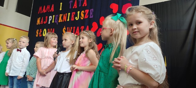 W Przedszkolu z Zespołu Szkolno-Przedszkolnego w Dobryszycach odbyła się uroczysta akademia z okazji Dnia Rodziny