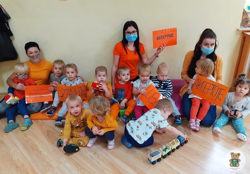 „Pomarańczowa Wieliczka”. Kampania przeciwko krzywdzeniu najmłodszych 