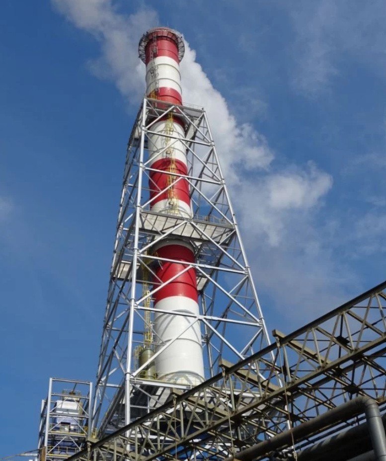 Planowy, miesięczny postój części instalacji w gdańskiej elektrociepłowni PGE Energia Ciepła. Z komina przestanie wydobywać się para wodna