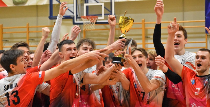 Sukces sportowy i organizacyjny Kęczanina w siatkarskim finale mistrzostw Małopolski juniorów
