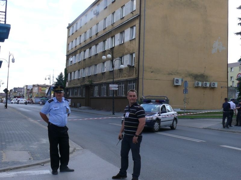 Alarm bombowy w Urzędzie Skarbowym w Jędrzejowie 