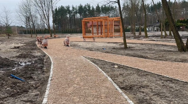 Powstaje nowy park w Gomunicach