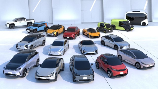 Toyota do 2030 roku zainwestuje ponad 70 miliardów dolarów w prace badawczo-rozwojowe oraz zwiększenie produkcji zelektryfikowanych samochodów na całym świecie.