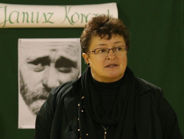 Beata Zdybiowska, nauczycielka języka polskiego była reżyserem przedstawienia, pracowała z uczniami od kilku miesięcy.